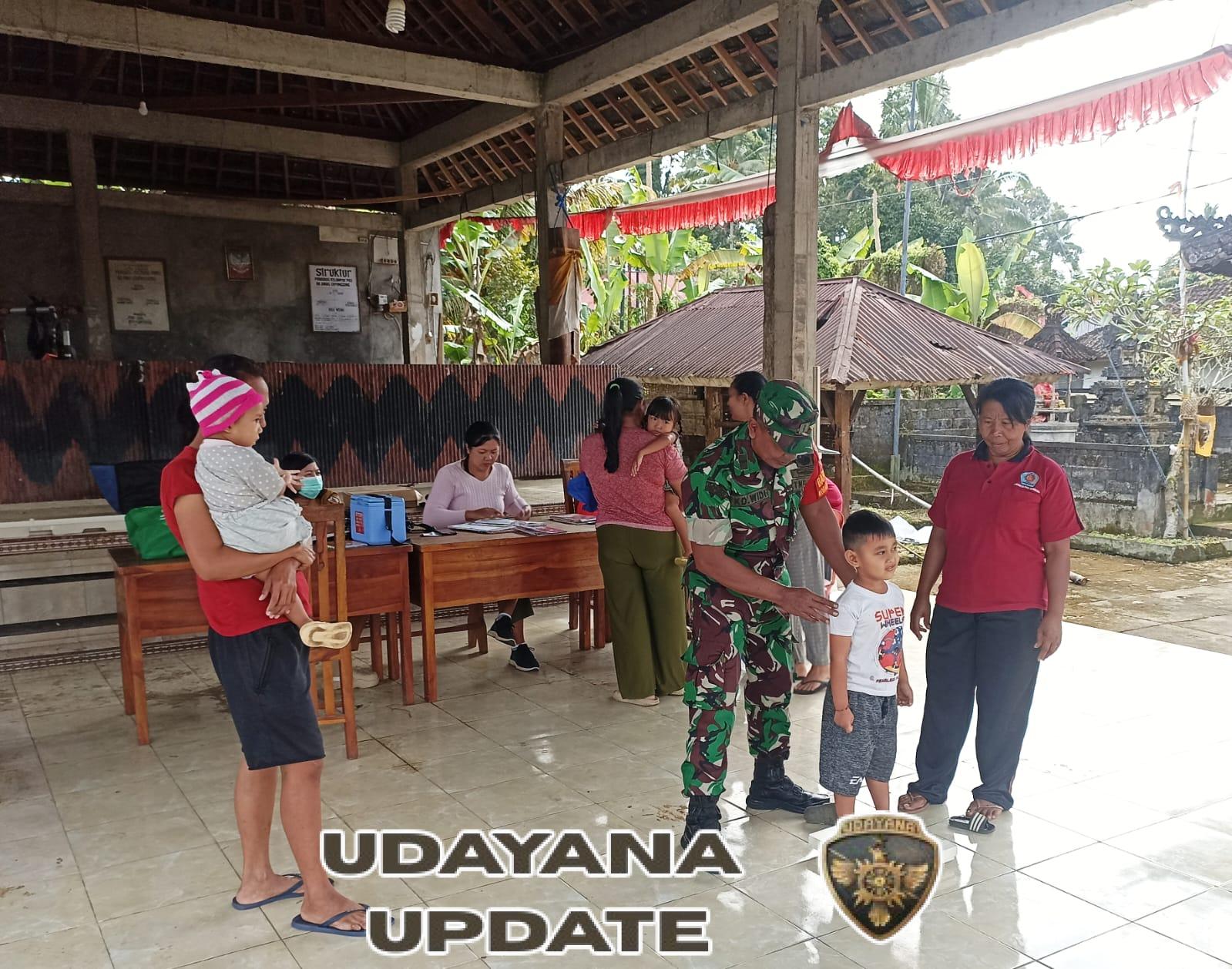 TNI Hadir di Tengah Warga, Babinsa Bangbang Aktif Dampingi Posyandu Balita