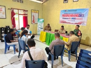 Babinsa Koramil 1624-07 Hadiri Lokakarya Stunting di Kecamatan Wulandoni