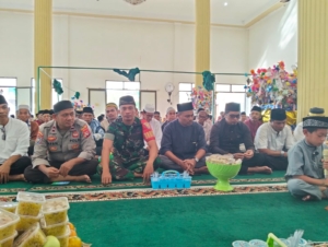 ‎Kehadiran Babinsa Sepukur Perkuat Kebersamaan dalam Peringatan Maulid Nabi Muhammad SAW 1447 H