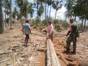 Komsos Babinsa Desa Kolobolon, Bentuk Kepedulian TNI kepada Masyarakat