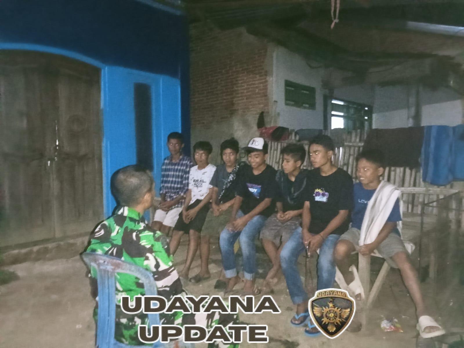 Sinergi TNI dan Warga, Koramil Bolo Laksanakan Patroli Siskamling Malam Hari