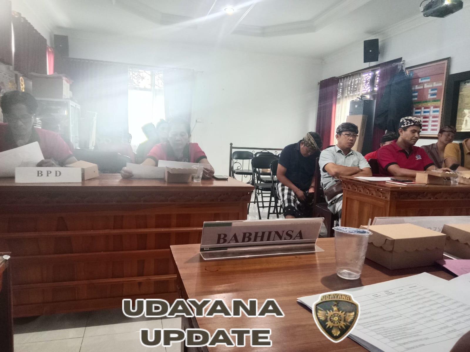 Serma Made Budiana Kawal Musrenbangdes Petulu, Pastikan Aspirasi Warga Terakomodir