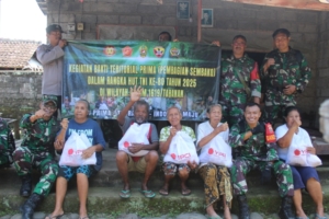 Peringati HUT TNI Ke-80, Dandim Tabanan Pimpin Pembagian Sembako dalam Bakti Teritorial Prima