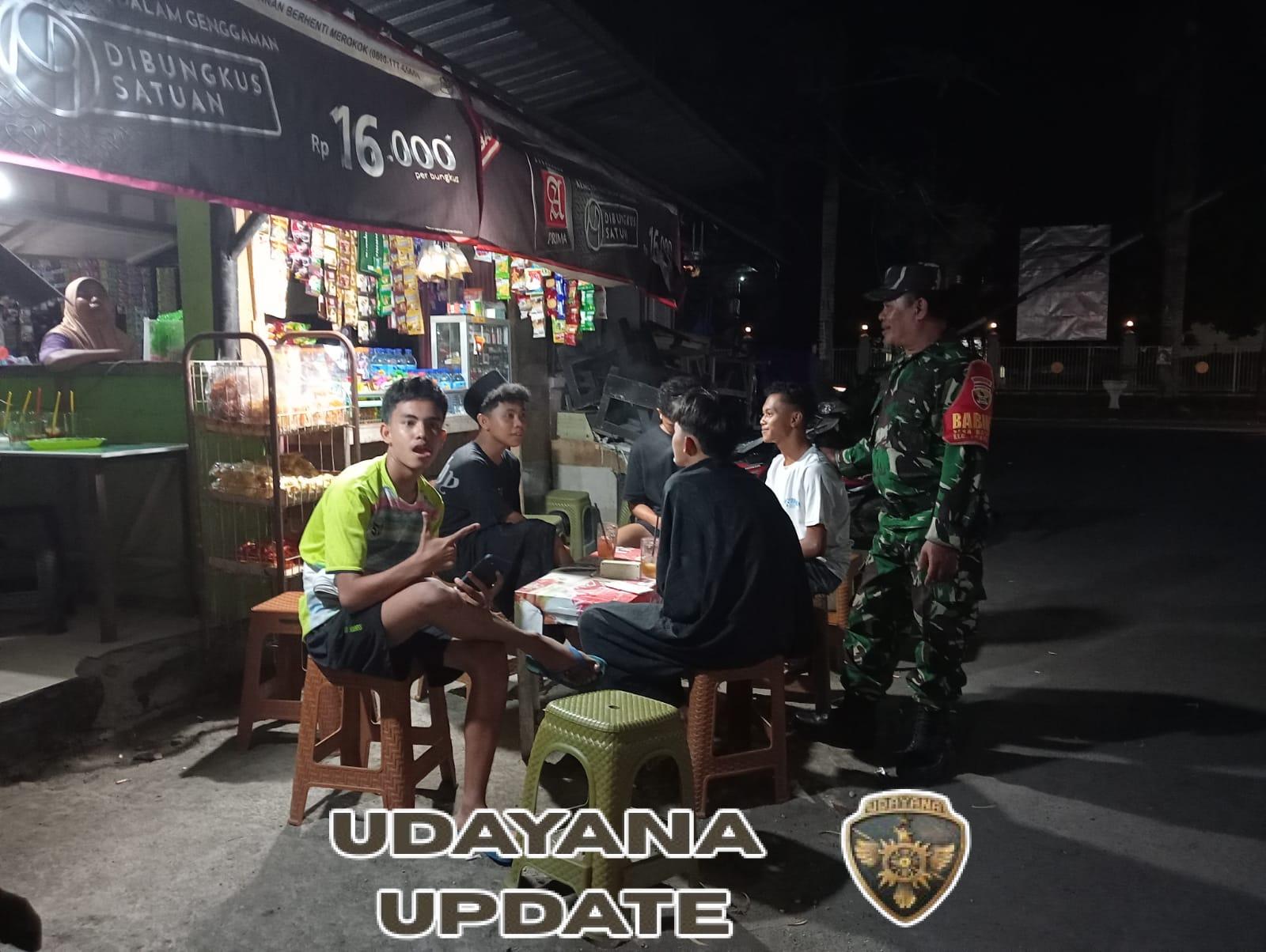 Cegah Hal Yang Tidak Diinginkan, Babinsa Bersama Tomas Patroli Malam