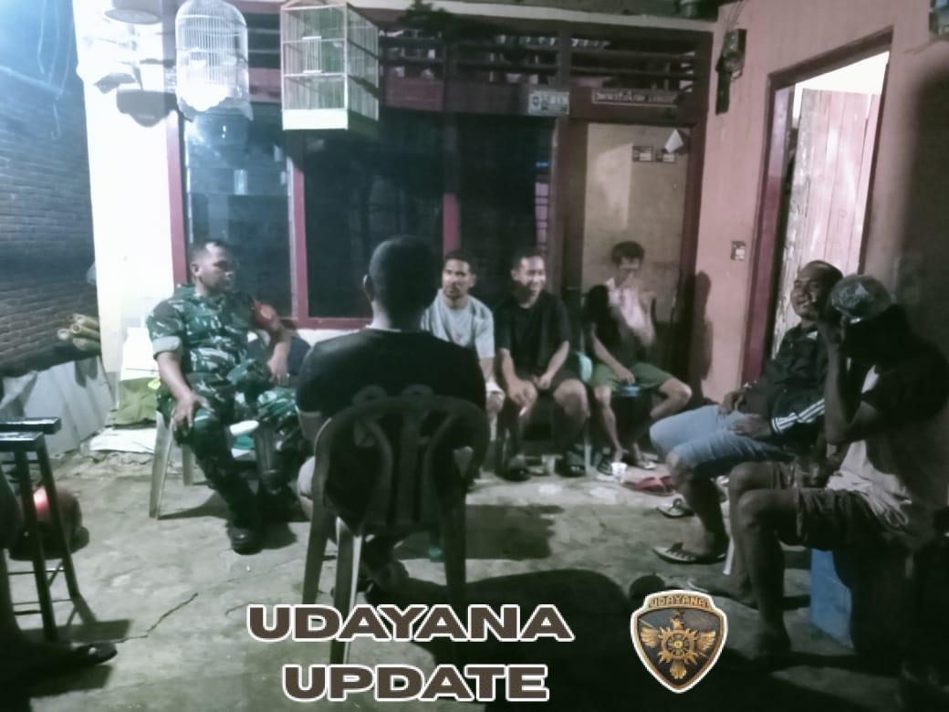 Serka Mujahidin Pimpin Patroli dan Kongkow Malam di Kelurahan Oimbo, Tekankan Pentingnya Ronda Malam