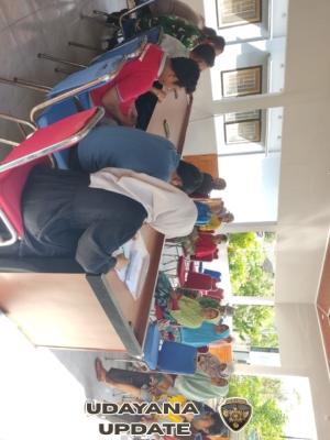 Sinergi TNI–Polri, Penyaluran BLT DD Desa Ai Kangkung Berjalan Aman dan Lancar