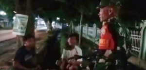 ‎Sertu Suharjaya Ajak Masyarakat Anggaraksa Aktif Ronda Malam
