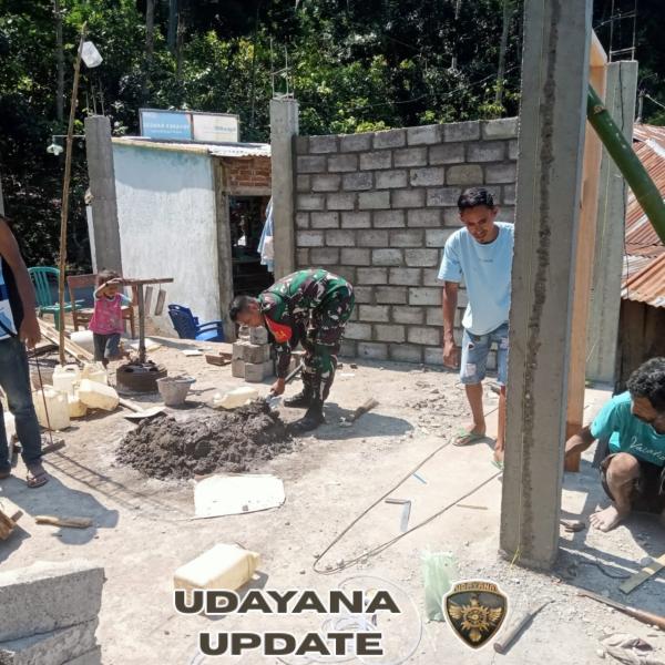 Babinsa Koramil 1602-02/Wolowaru Gelar Komsos dan Karya Bakti di Desa Liabeke