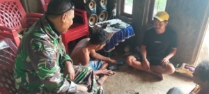 Babinsa Kodim 1602/Ende Ajak Warga Ngguwa Jaga Keamanan Lewat Komsos dan Pamwil