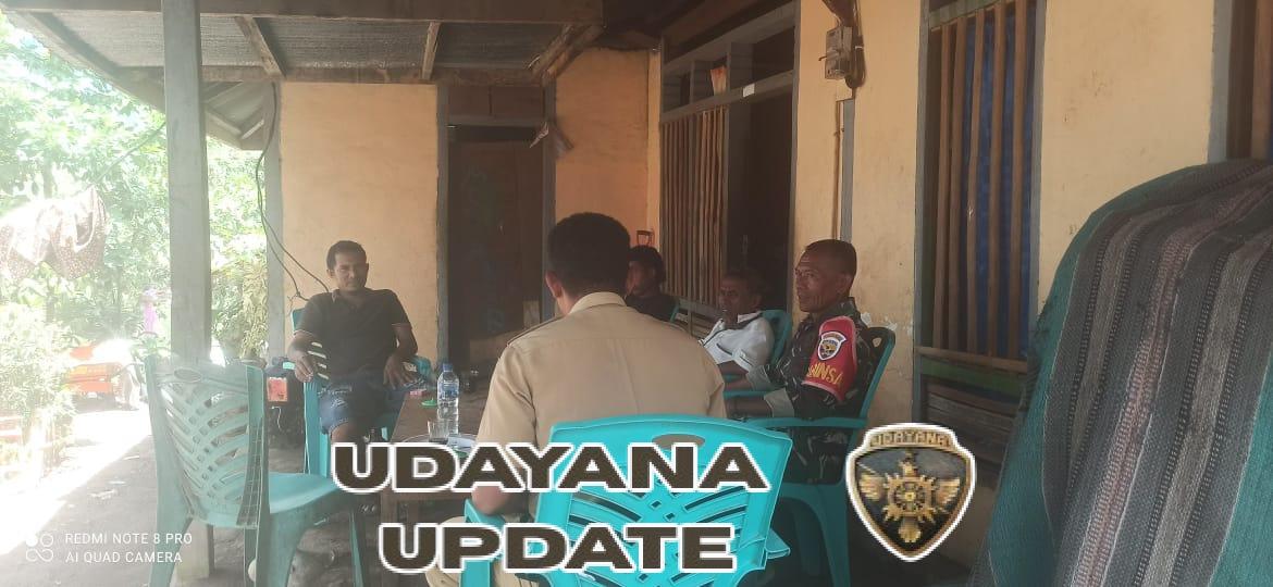 Babinsa Koramil 1602-04/Maurole Tingkatkan Komsos dan Pamwil di Dusun Maurole