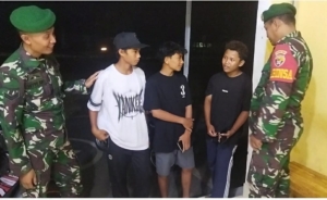 Kegiatan Patroli Babinsa Sambelia Berjalan Aman dan Disambut Positif Warga