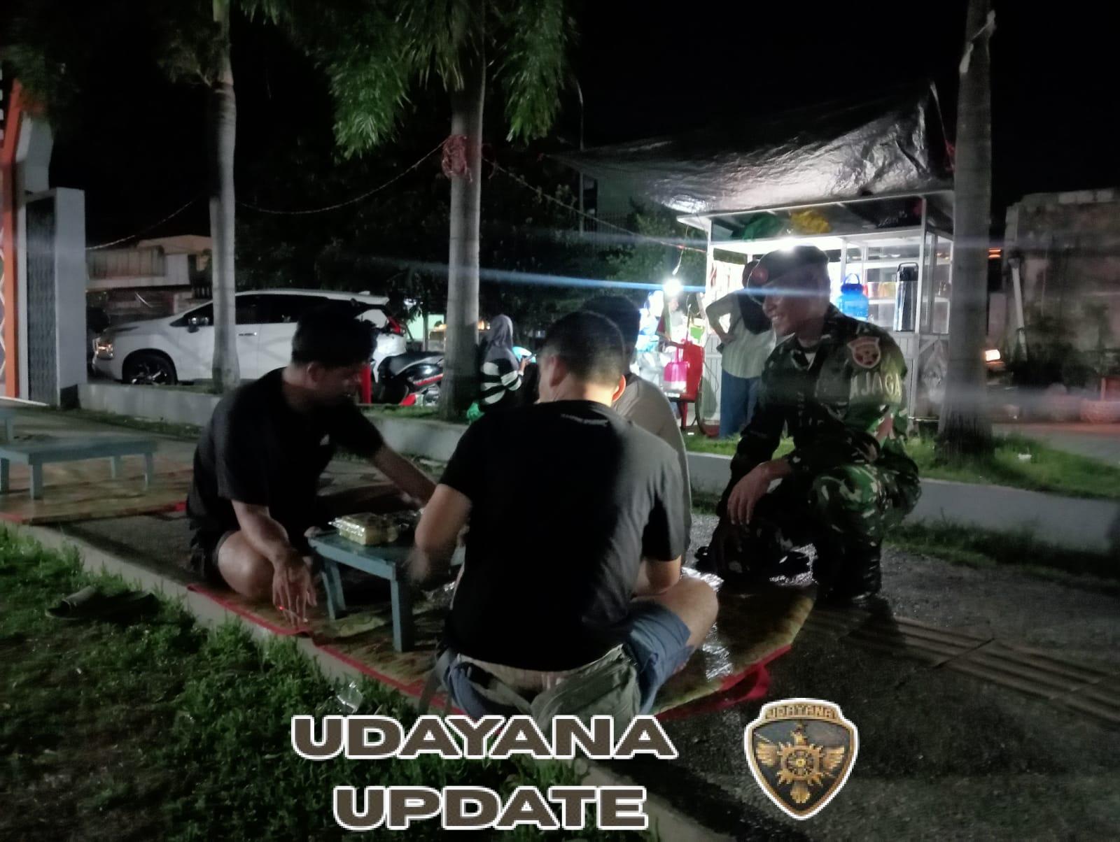 Babinsa Koramil 1628-01/Taliwang Gelar Patroli Malam, Ajak Warga Jaga Ketentraman