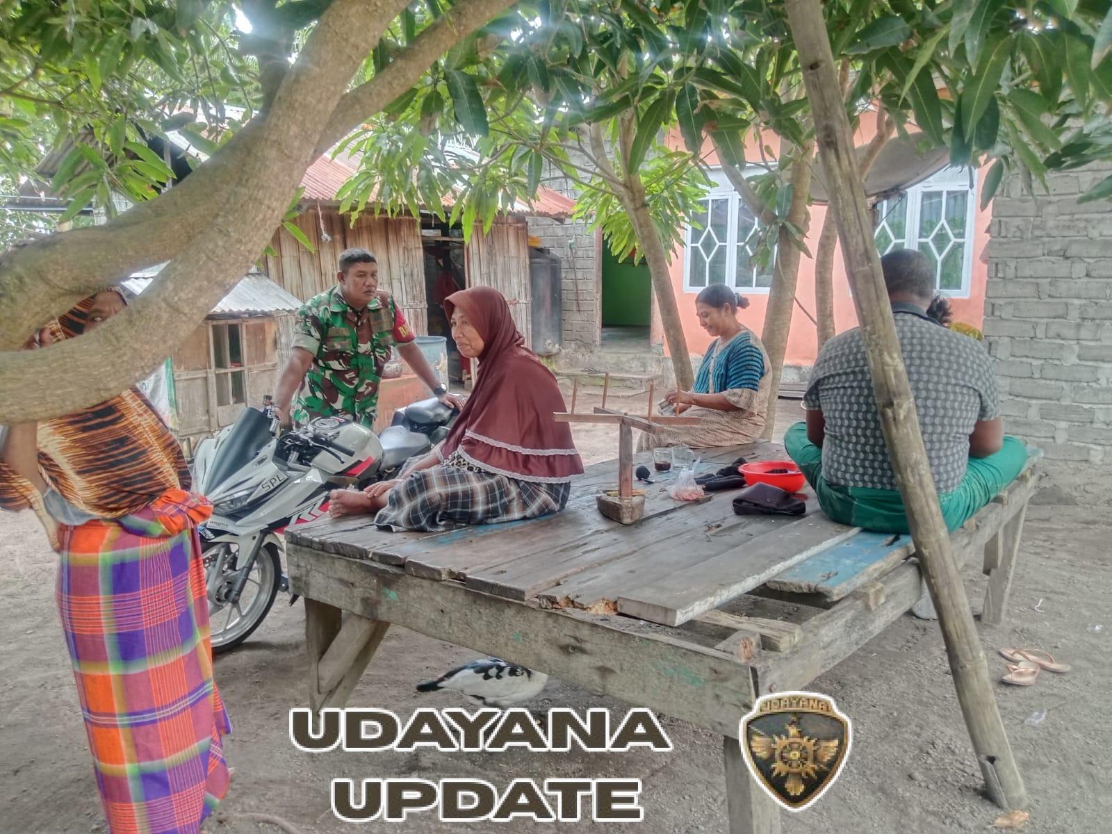 Babinsa Kodim 1602-01/Ende Tingkatkan Keamanan dan Kesehatan Masyarakat di Lingkungan Kuzazo