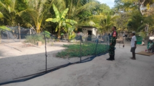 Babinsa Koramil 1627-03/BTT Dorong Warga Jaga Lingkungan dan Keharmonisan Desa