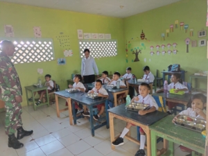 Program Makan Bergizi Gratis Jangkau TK hingga SMA di Pantai Baru