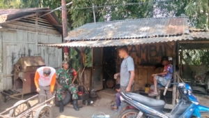 Babinsa Koramil 1625-01/Bajawa Gelar Patroli dan Komsos di Desa Masu Kedhi