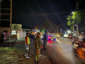 Sinergi Babinsa–Pecalang: Amankan Tempat Ibadah dan Objek Wisata di Bali