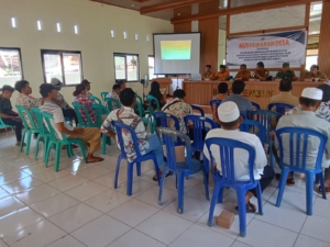 MUSDES Desa Senayan Bahas Perubahan APBDes, Babinsa Turut Dampingi