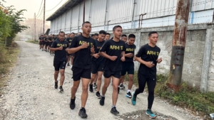 Prajurit Yonarmed 12 Kostrad Tingkatkan Stamina Lewat Lari Pagi 5 Kilometer