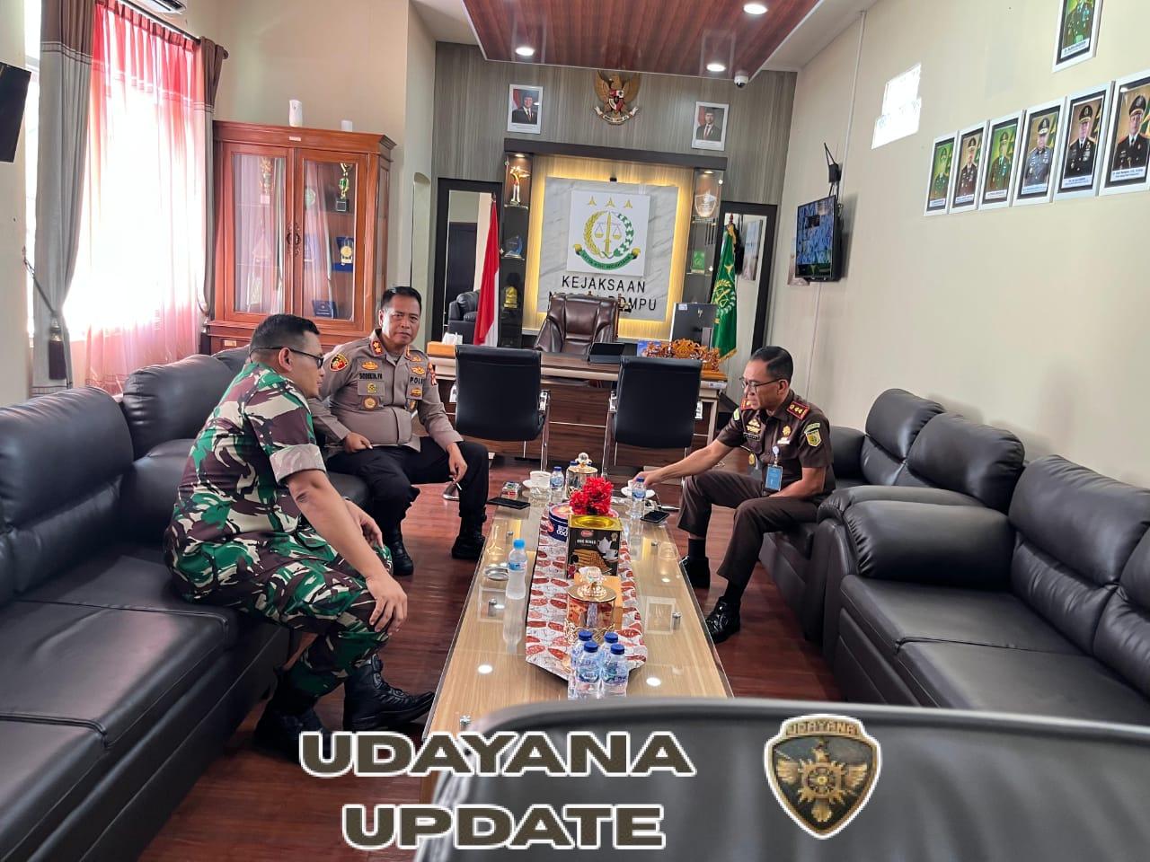 Dandim 1614 Pimpin Pengamanan, Eksekusi Camat Pajo Ditunda