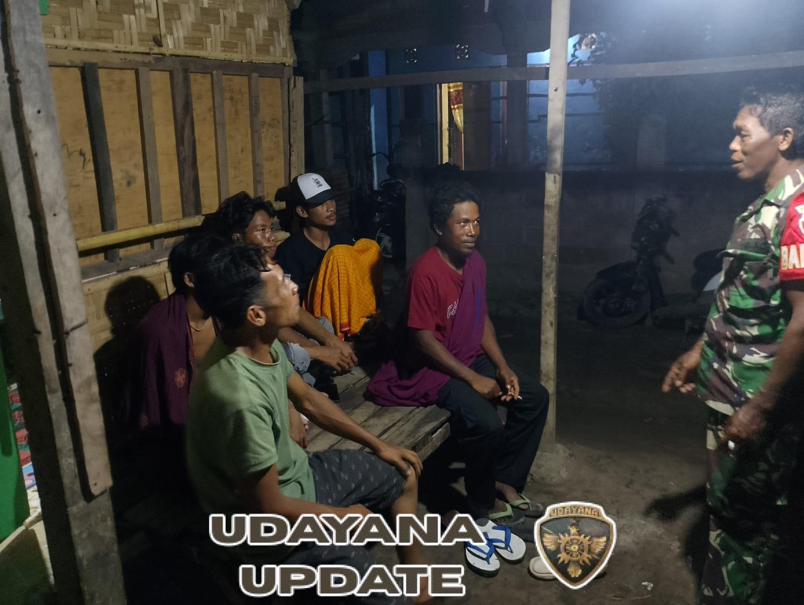 Sertu Anwar Imbau Warga Wajib Lapor Tamu Malam Hari