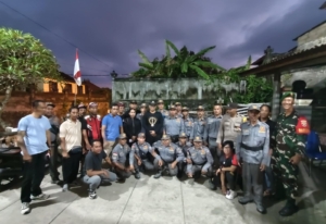 Jaga Wilayah Tetap Kondusif, Babinsa Semarapura Kauh Gencarkan Patroli