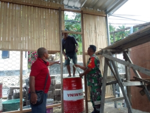 Karya Bakti dan Pamwil, Babinsa Koramil 1602-01/Ende Wujudkan Kehadiran TNI di Tengah Masyarakat