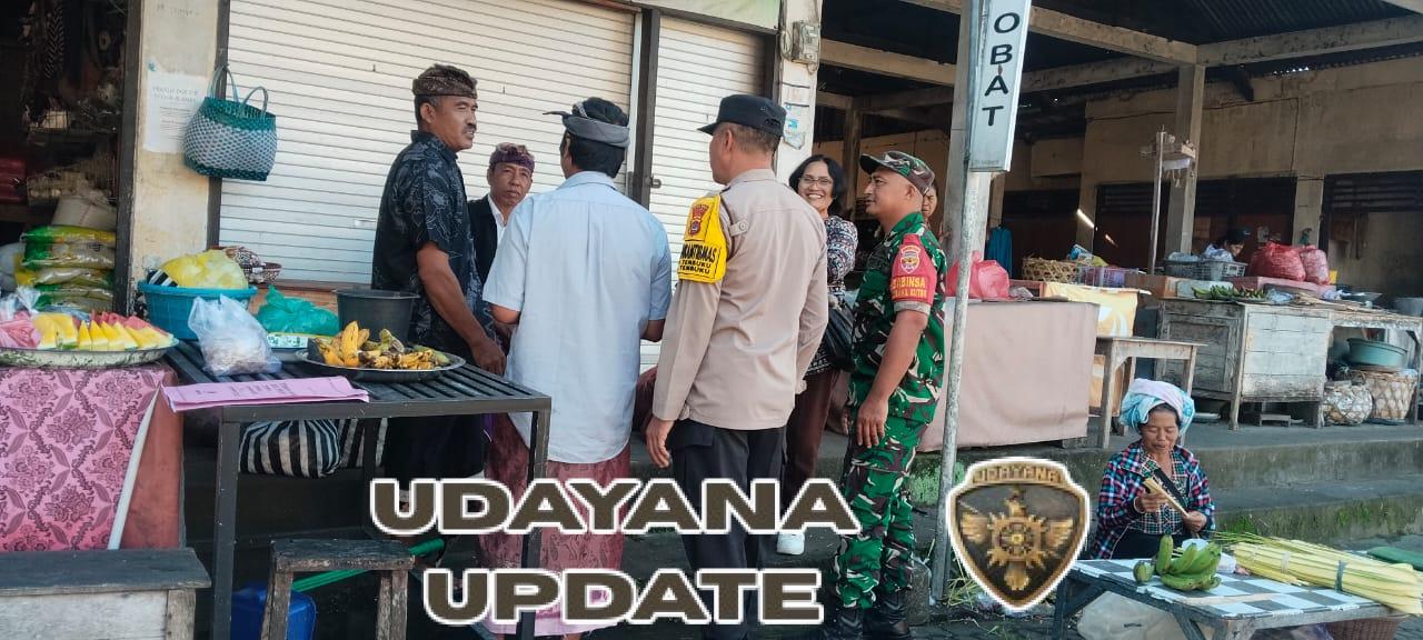 Patroli Gabungan di Pasar Tembuku, TNI-Polri dan Staf Desa Hadirkan Rasa Aman bagi Warga