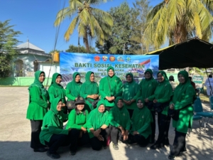 Semarak HUT TNI ke-80, Kodim /Dompu Gelar Pengobatan Gratis di Halaman Koramil