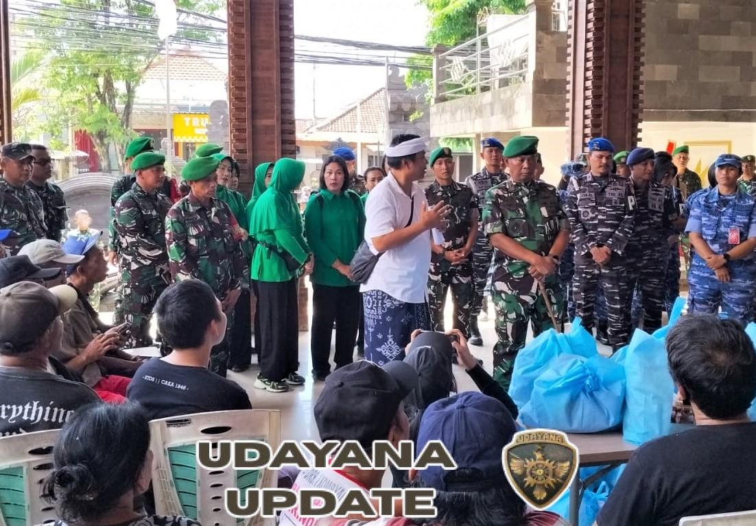 1.192 Paket Sembako Disalurkan TNI untuk Warga Terdampak Banjir di Denpasar