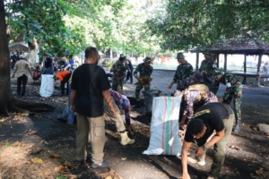 ‎HUT TNI ke-80, Kodim 1607/Sumbawa Tebar Semangat Gotong Royong Lewat Karya Bakti