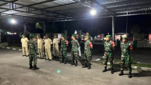 Kodim 1603/Sikka Amankan Kota Maumere Lewat Patroli Malam Jelang HUT TNI ke-80