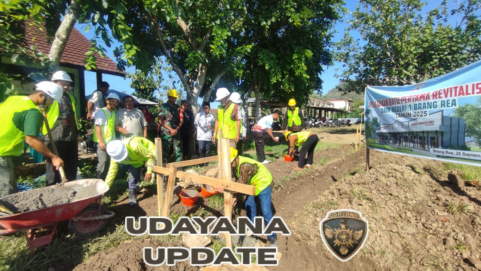 Revitalisasi SMKN 1 Brang Rea Dimulai dengan Peletakan Batu Pertama