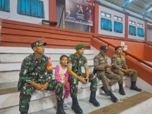 Anggota Kodim 1623-01/Karangasem turut amankan kejuaraan kejuaraan bola voli Porprov Bali XVI tahun 2025.