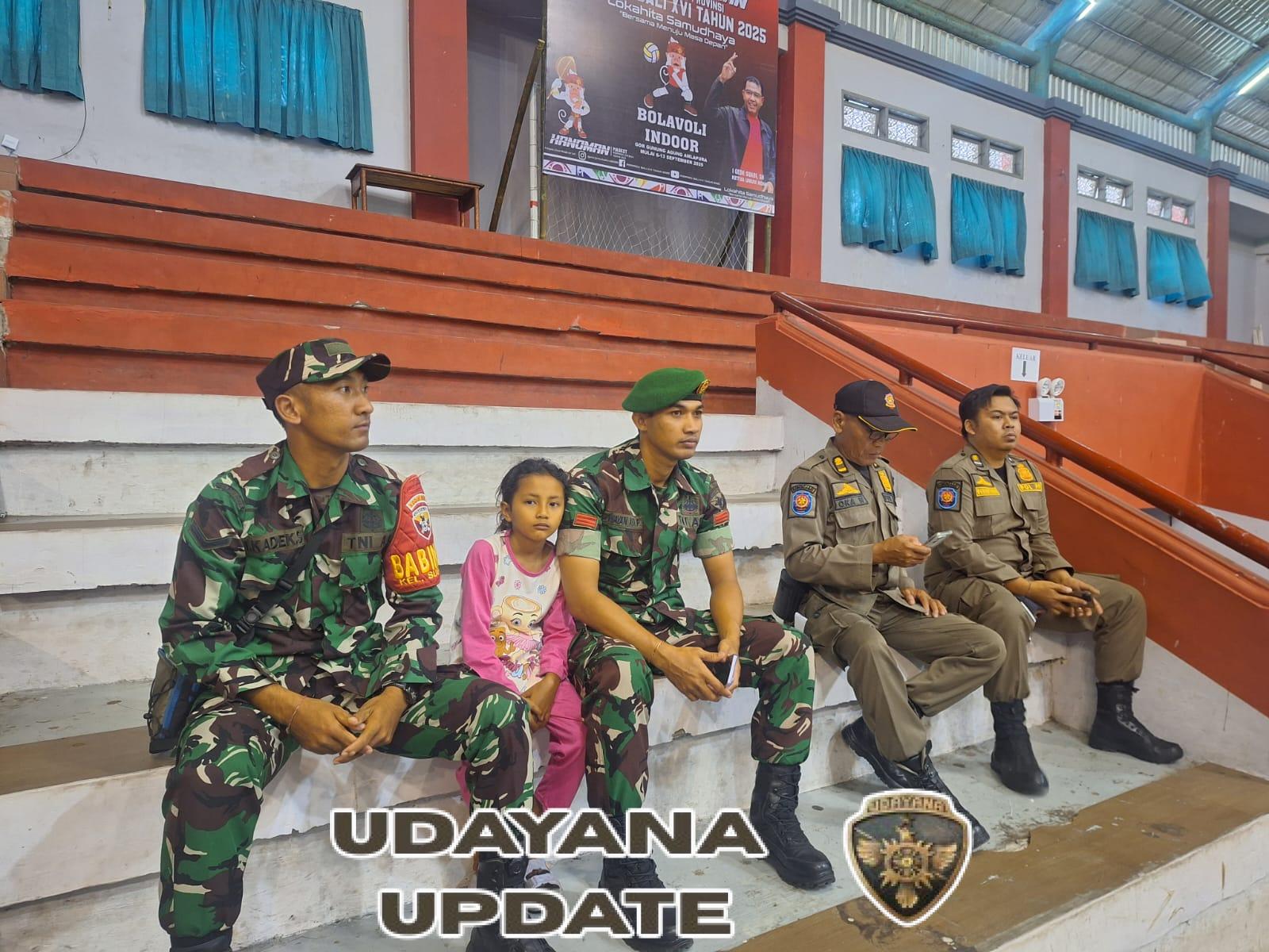 Anggota Kodim 1623-01/Karangasem turut amankan kejuaraan kejuaraan bola voli Porprov Bali XVI tahun 2025.