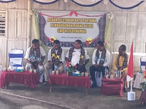 Peletakan Batu Pertama Revitalisasi SMP Negeri Hamar Doreng