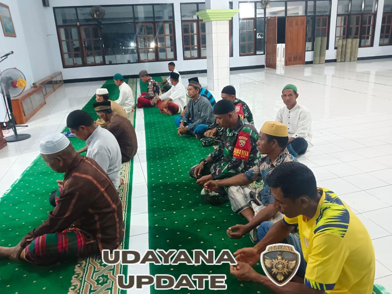 Tim Koramil Donggo dan Tokoh Masyarakat Bersinergi Jaga Keamanan Wilayah Soromandi