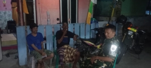 Patroli Malam Koramil 1628-03/Seteluk Wujudkan Lingkungan Aman dan Kondusif