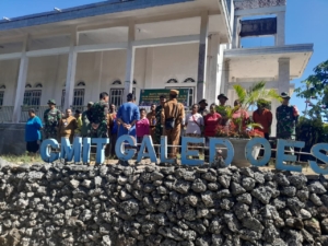 TNI Bersama Jemaat GMIT Galet Sukseskan Bakti Teritorial