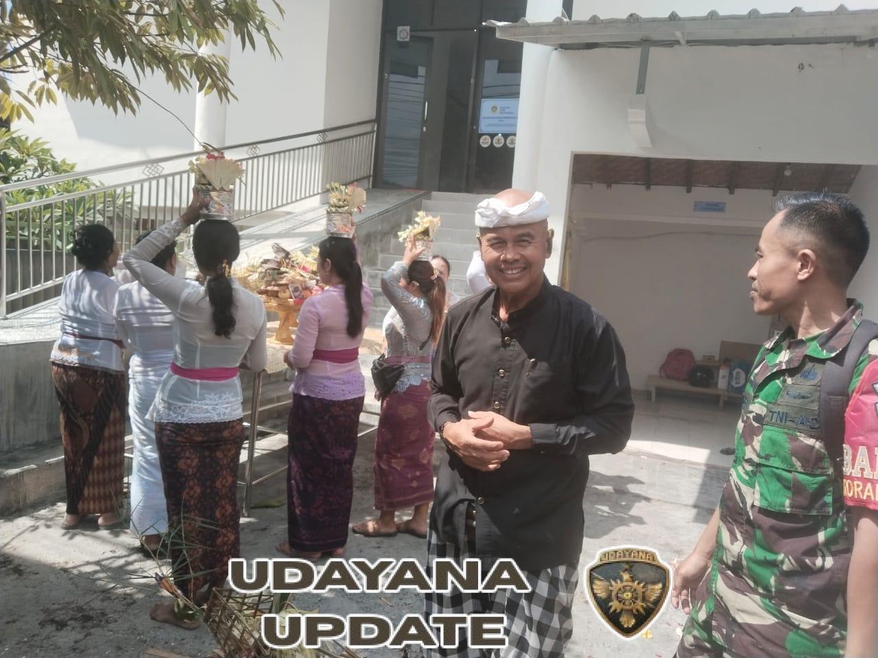 Babinsa Sampalan Kelod Hadiri Upacara Pecaruan SPPG Sarining Mertha Dewata