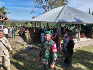 Kepedulian Babinsa dan Bhabinkamtibmas yang selalu hadir bersinergi dengan perangkat adat dan masyarakat