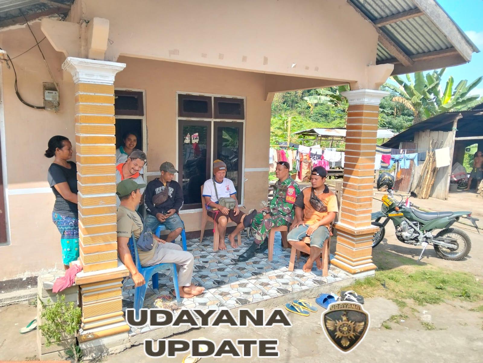 Babinsa Kodim 1602/Ende Ajak Warga Desa Demulaka Tingkatkan Kamtibmas Lewat Komsos