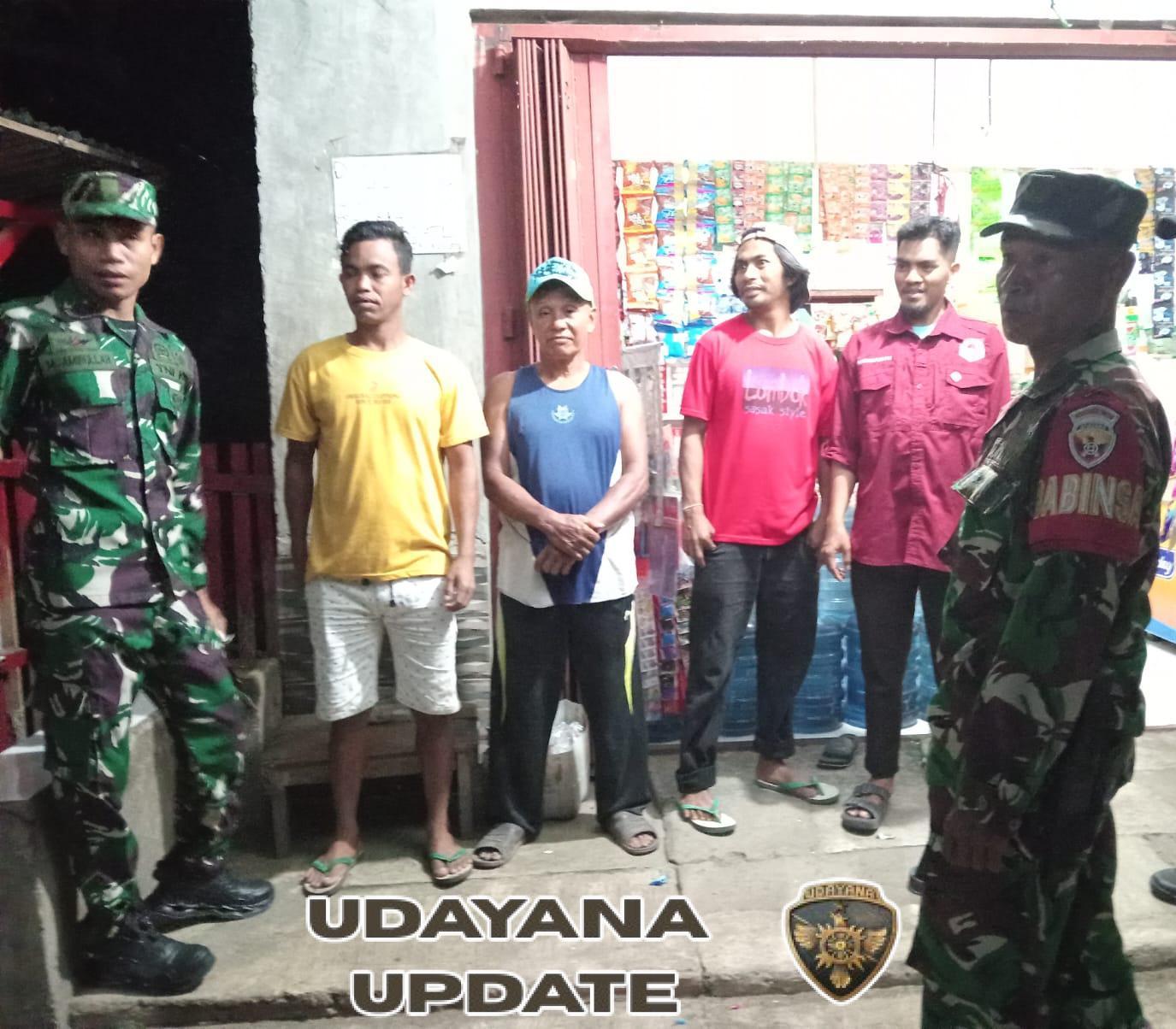 Babinsa Matua Gelar Patroli Malam Bersama Warga