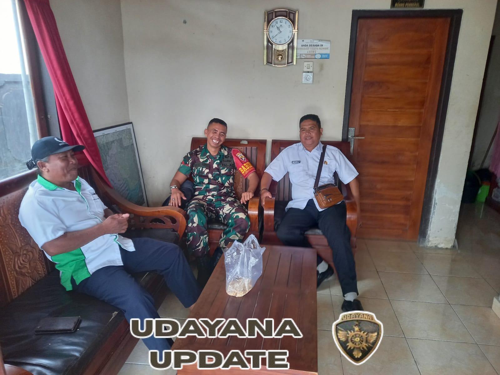 Komsos Bersama Perangkat Desa, Babinsa Klumpu Bahas Rencana Musdes