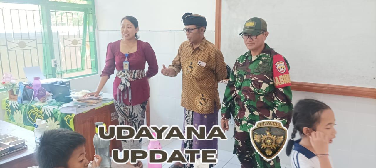 Semangat Anak-Anak Banjar Jawa, Babinsa Banjar Jawa dampingi 1.125 Siswa Nikmati Program Makan Bergizi Gratis