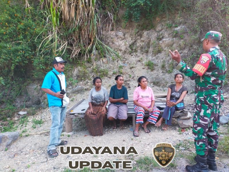 Sinergi Babinsa dan Ibu-Ibu Desa Wonda Ciptakan Kondusifitas Wilayah