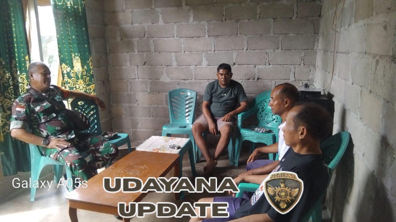 Babinsa Koramil Batutua Perkuat Silaturahmi Lewat Komsos Bersama Ketua RW di Oenitas