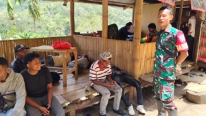 TNI Hadir di Tengah Rakyat: Babinsa Kunjungi Desa Kanganara