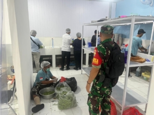 Monitoring Babinsa, 522 Siswa di Celuk Terima Makanan Bergizi Gratis