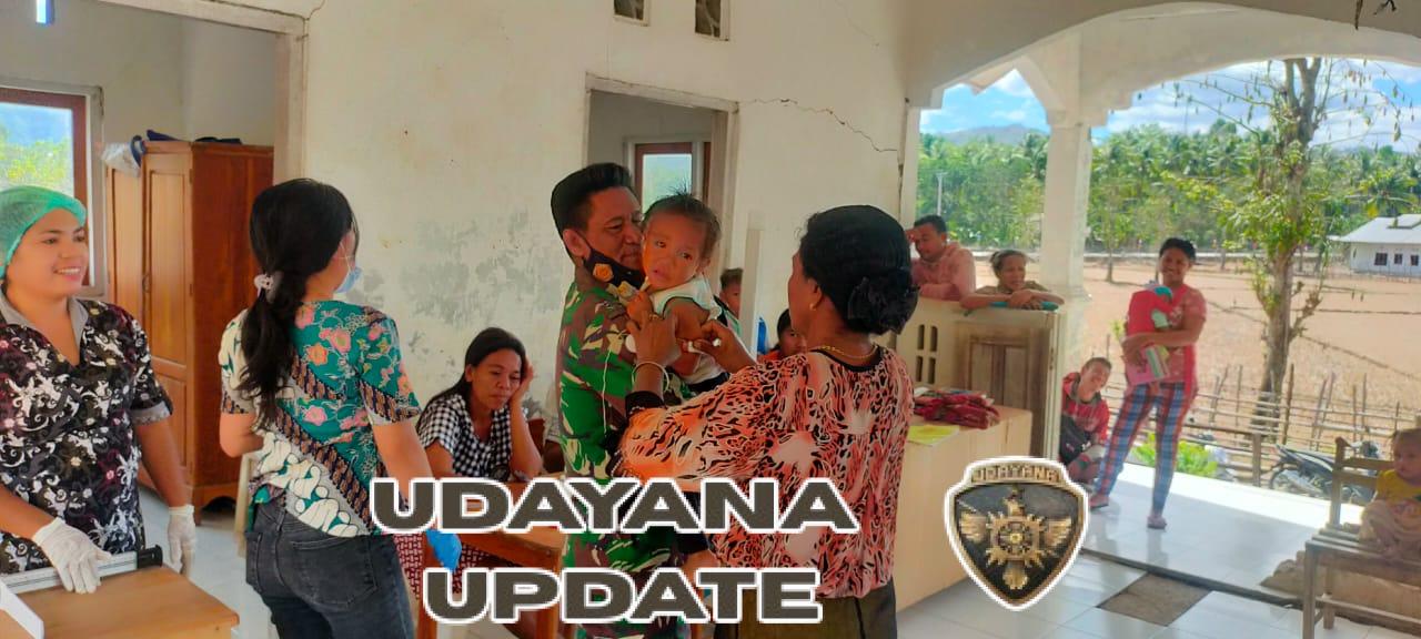 Sinergi Babinsa Dan Nakes Laksanakan Penimbangan Balita Tuakau